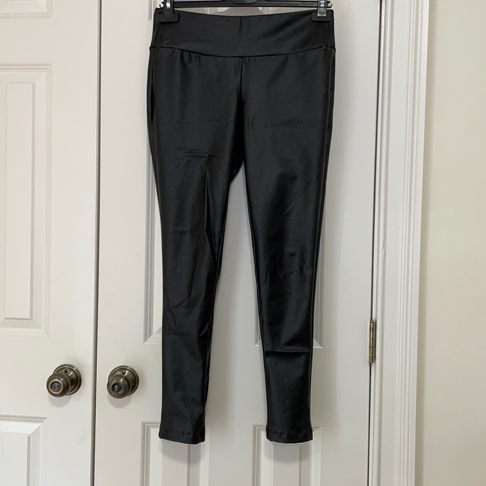 Black leather look leggings